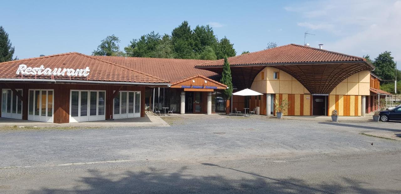 Hotel Eco Logis Espace Bellevue Semeac Bagian luar foto