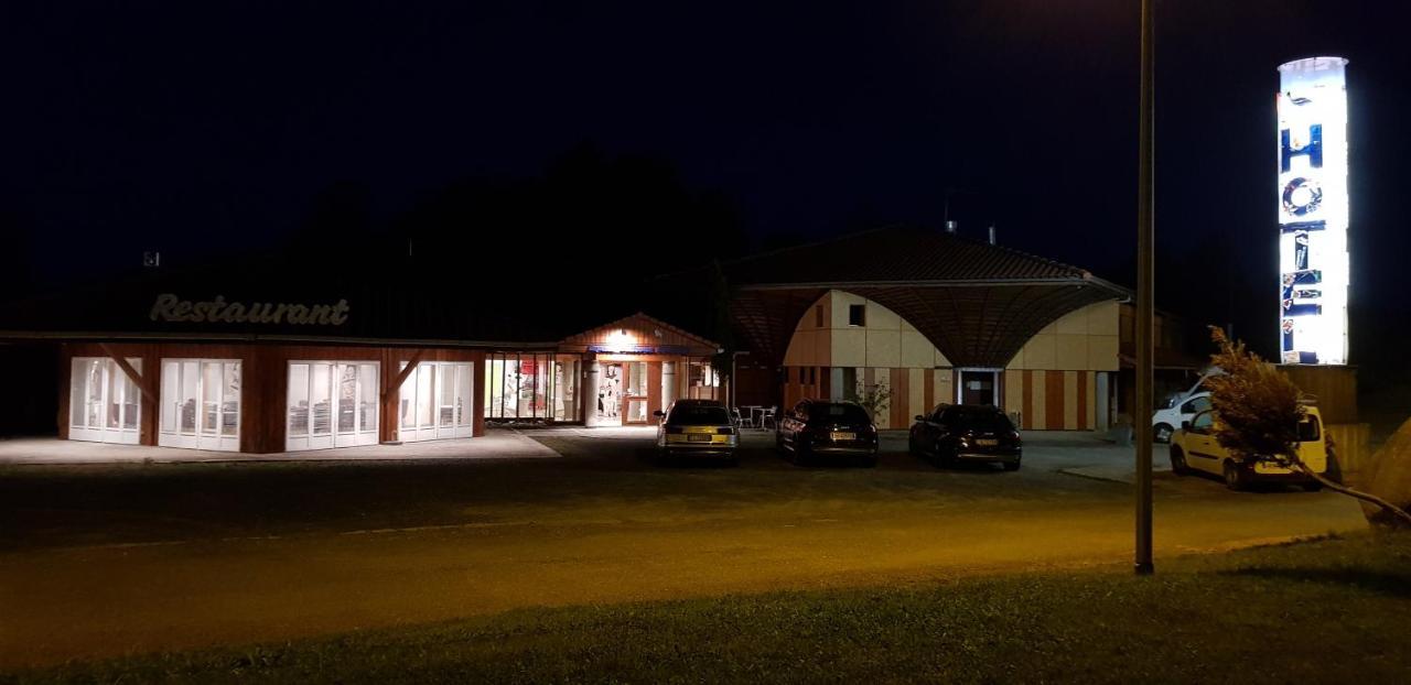Hotel Eco Logis Espace Bellevue Semeac Bagian luar foto