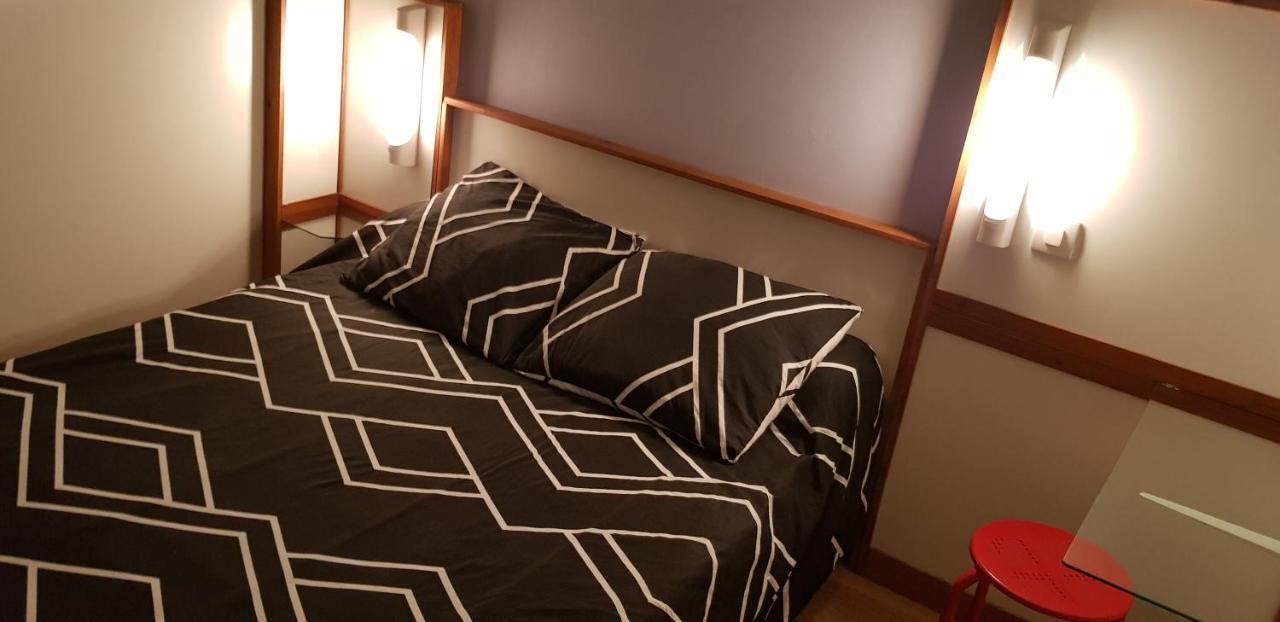 Hotel Eco Logis Espace Bellevue Semeac Bagian luar foto